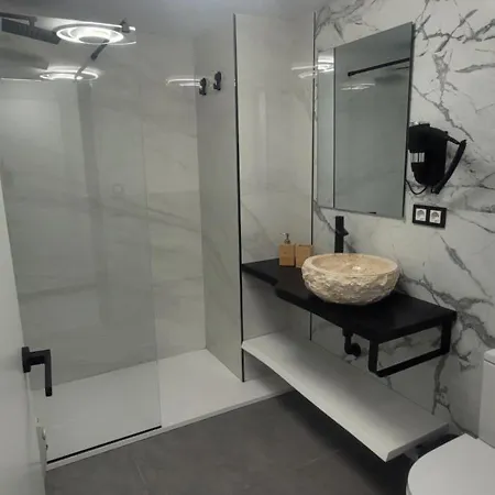 Luxury Nit I Dia Πανσιόν Αλτέα