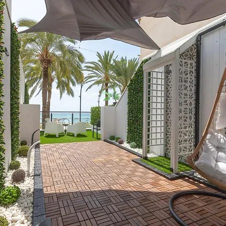 Casa de hóspedes Luxury Nit I Dia 4*
