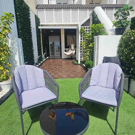 Casa de hóspedes Luxury Nit I Dia 4*