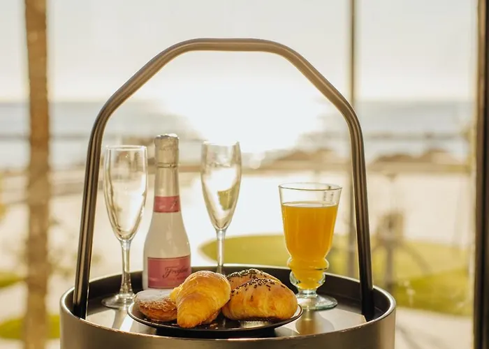Luxury Nit I Dia Penzion 4*