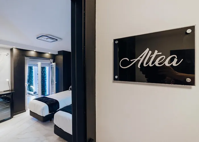 Luxury Nit I Dia Penzion