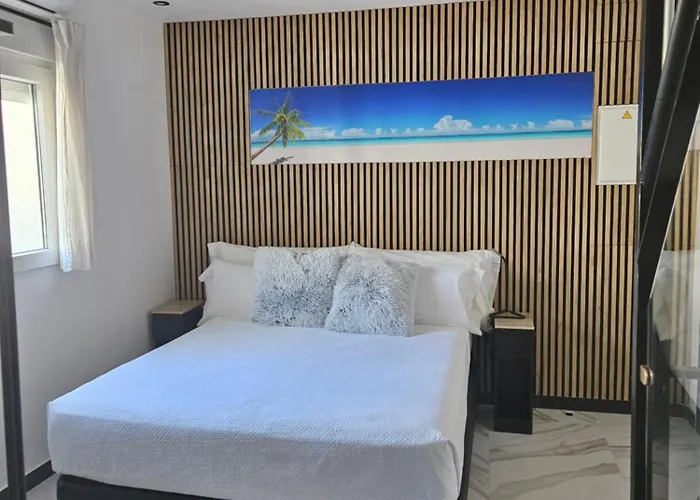 Luxury Nit I Dia