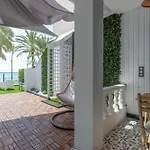 Гостевой дом Luxury Nit I Dia 4*