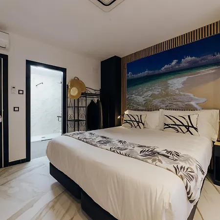 Luxury Nit I Dia