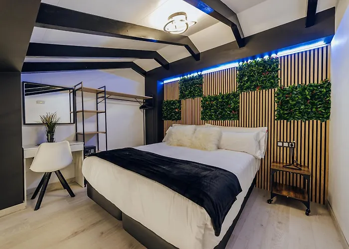 Luxury Nit I Dia