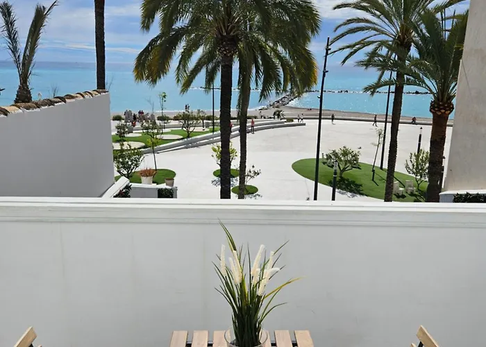 Luxury Nit I Dia Guest house 4*